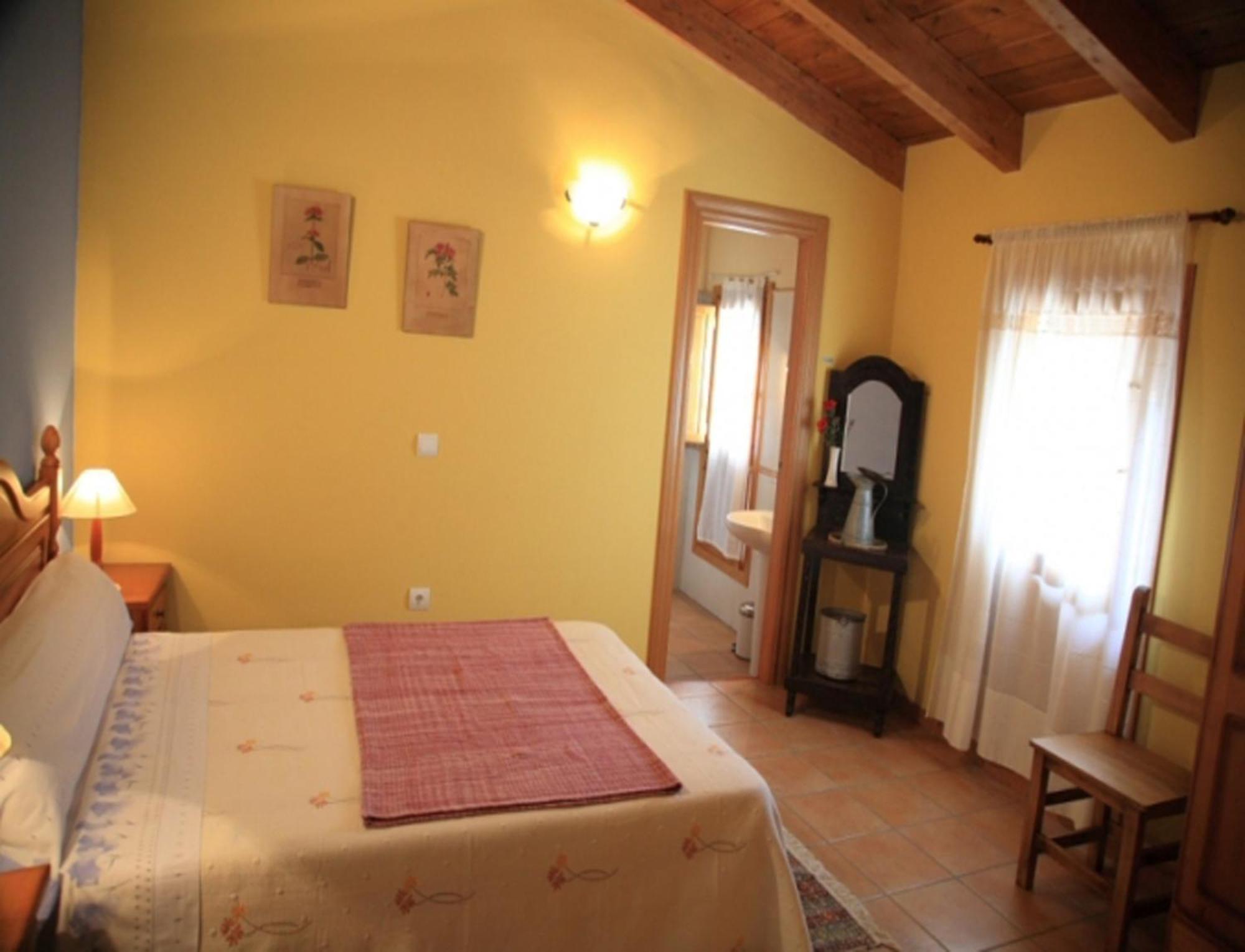 Casa Javier Guest House Rodellar Luaran gambar