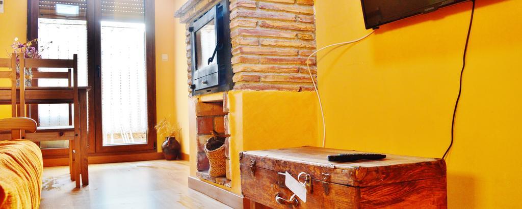 Casa Javier Guest House Rodellar Bilik gambar